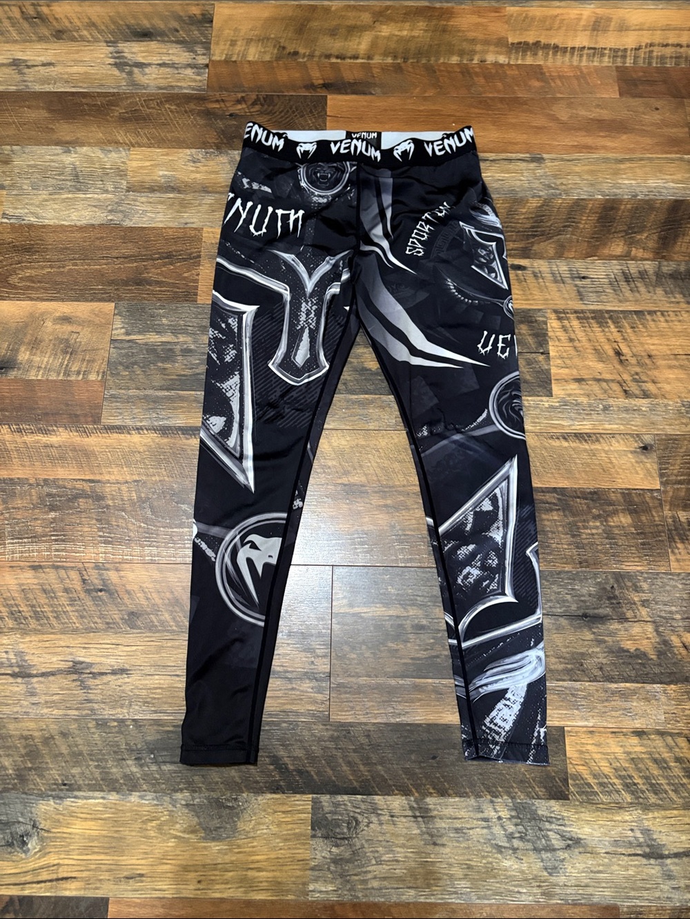 Venum Gladiator 3.0 Dry Tech MMA Compression Spats - Black/White